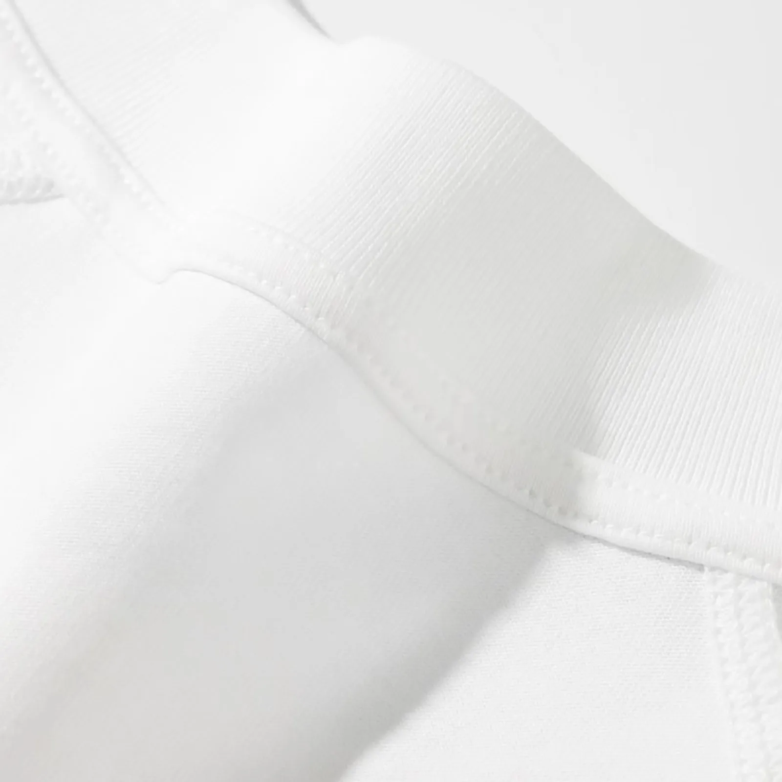 Brand new and unopened Naoya I – Streetwear Brands Bewertung und Preis