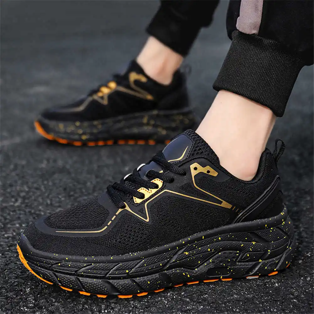 Rutscht nicht, Größe 37, Schuh – Streetwear Brand Drops Bewertung und Preis