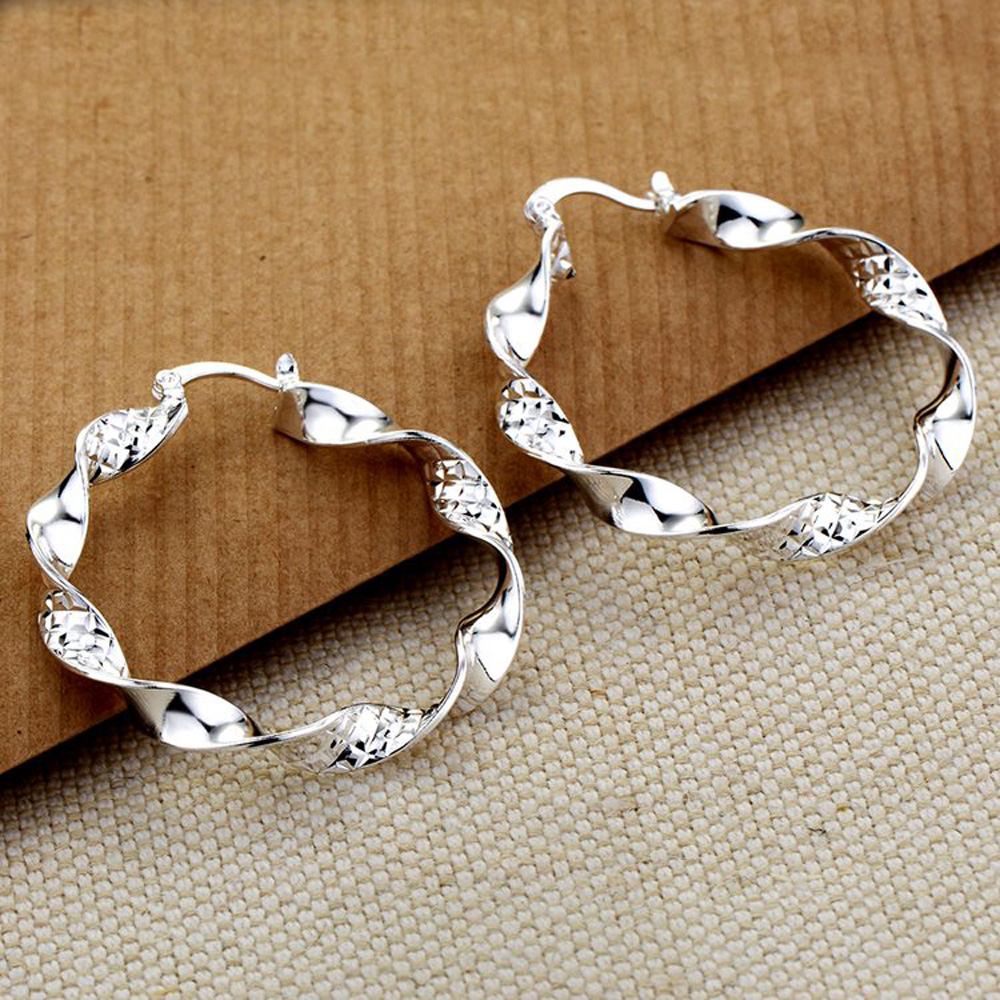 NEUE Ohrringe aus 925er-Sterli – Chrome Hearts Ring Bewertung und Preis
