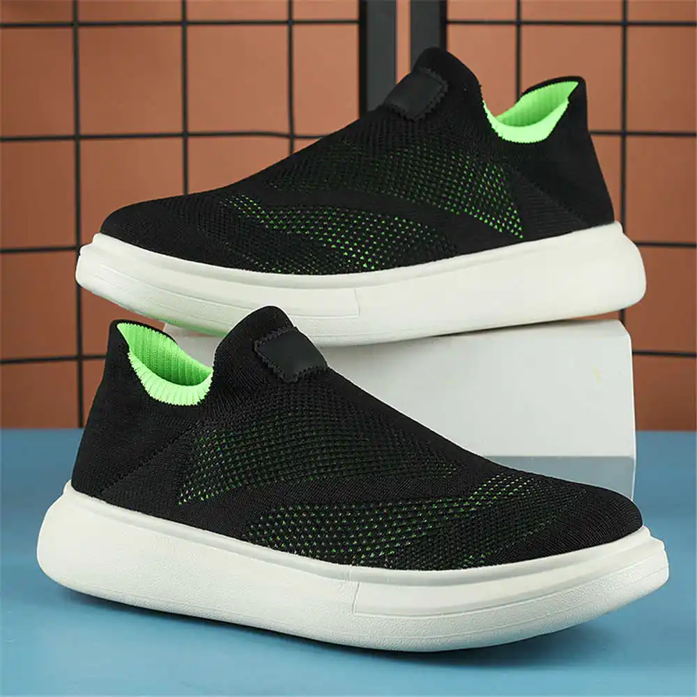 Plattform Strümpfe braune Schu – Streetwear Brand Drops Bewertung und Preis