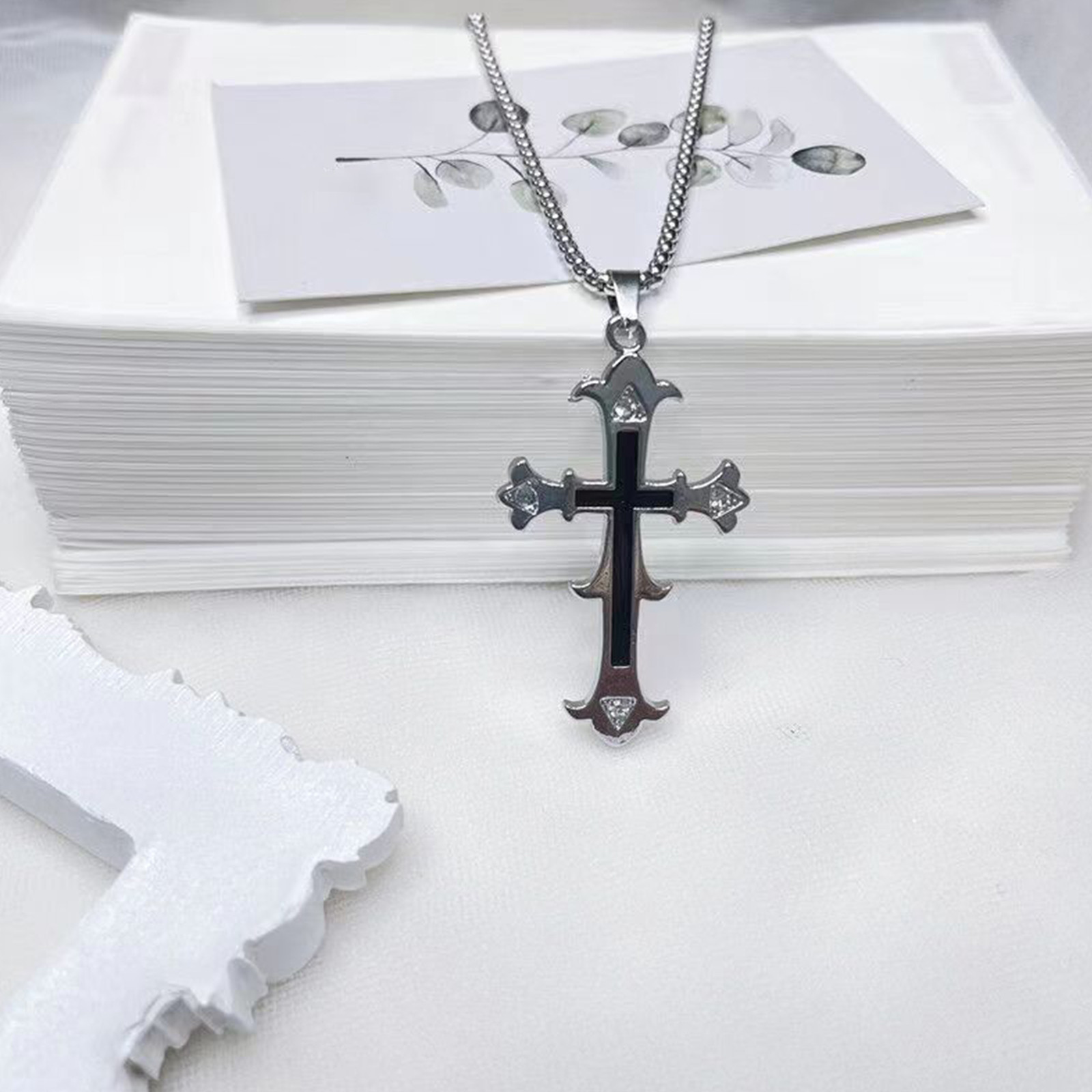 Kreuz Anhänger Halskette Chrom – Chrome Hearts Ring Bewertung und Preis